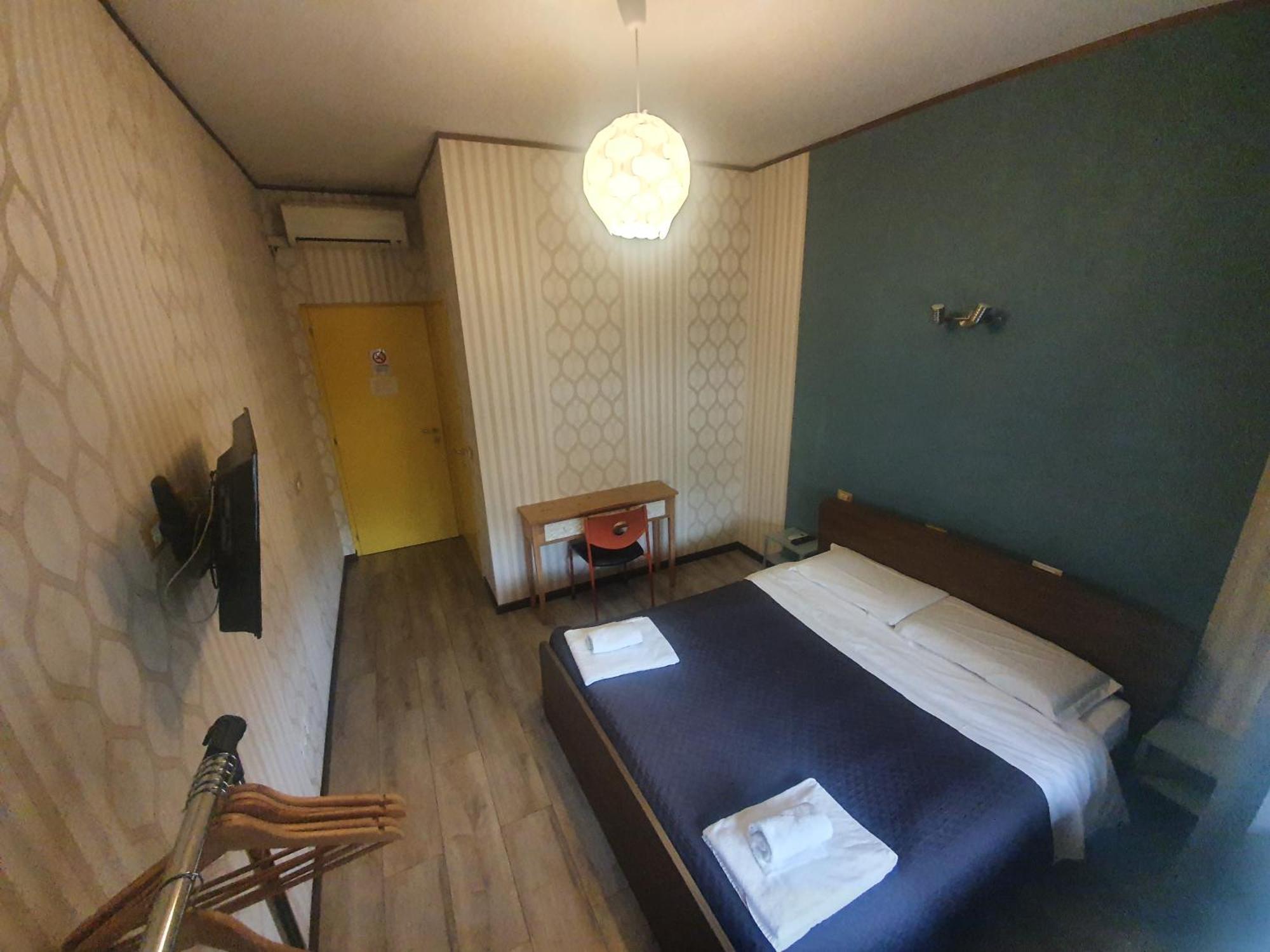 Sira House Milano Hotel Екстериор снимка